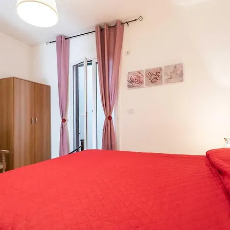 Carrozza, Mancaversa 아파트 *